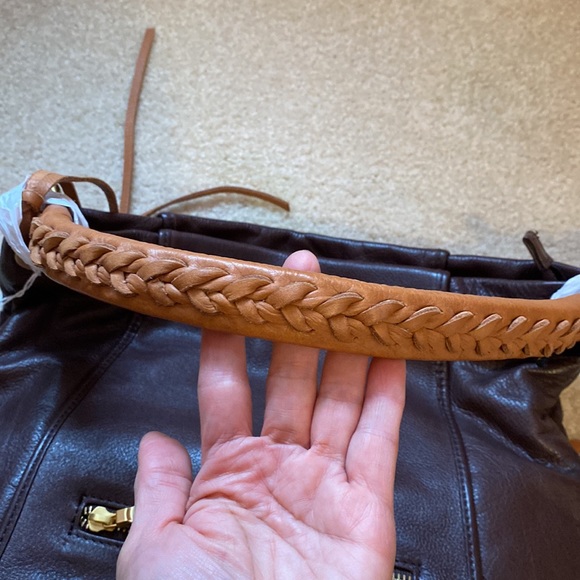 BRAND NEW genuine leather bag - Picture 5 of 10